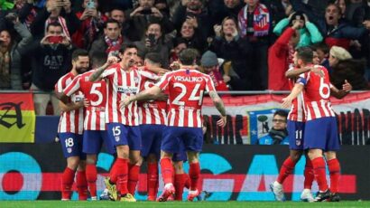 FUTBOLISTAS DEL ATLÉTICO SE REBAJAN EL SALARIO UN 70%