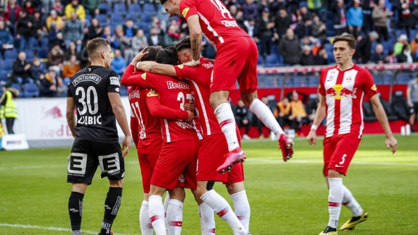 AUSTRIA ESPERA RETOMAR SU CAMPEONATO EN MAYO