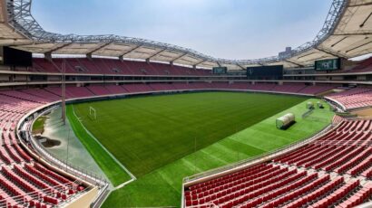 CHINA SUGIERE BAJAR LOS SALARIOS UN 30%