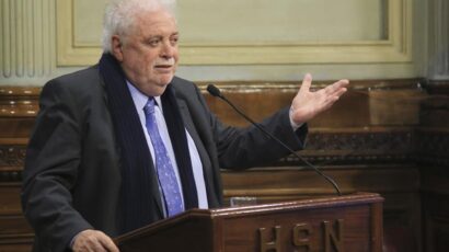 «NO ESTAMOS NI CERCA DE QUE VUELVA EL FÚTBOL»