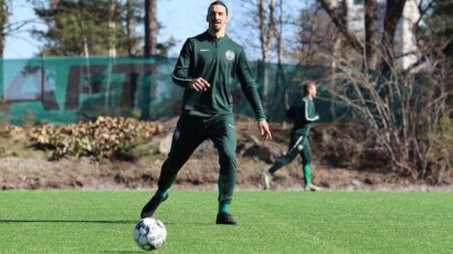 ZLATAN ENTRENA CON EL HAMMARBY