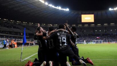 JUGADORES DEL EMELEC DIERON POSITIVO AL COVID-19