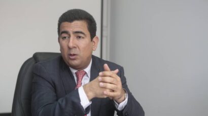 ¿EN QUÉ TE METISTE?