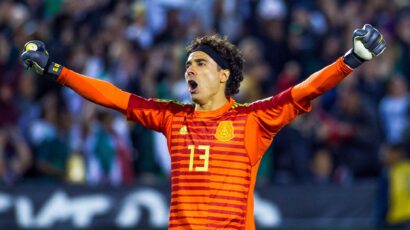 OCHOA: «NO SERÍA VÁLIDO QUE NOS EXPONGAN SÓLO POR JUGAR FÚTBOL»