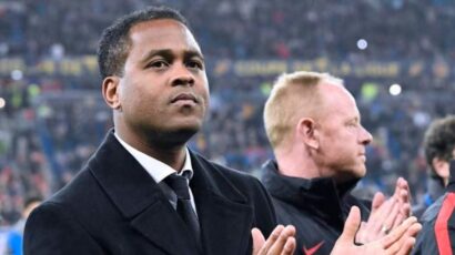 PATRICK KLUIVERT PODRÍA LLEGAR AL BARCELONA