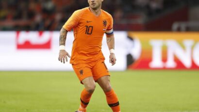 WESLEY SNEIJDER PODRÍA VOLVER AL FÚTBOL