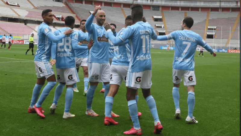 BRINDEMOS POR EL TRIUNFO: SPORTING CRISTAL GOLEO A SPORT BOYS