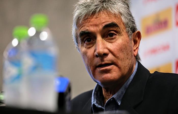 OBLITAS HABLÓ DE LA SUSPENSIÓN DE LA LIGA 1