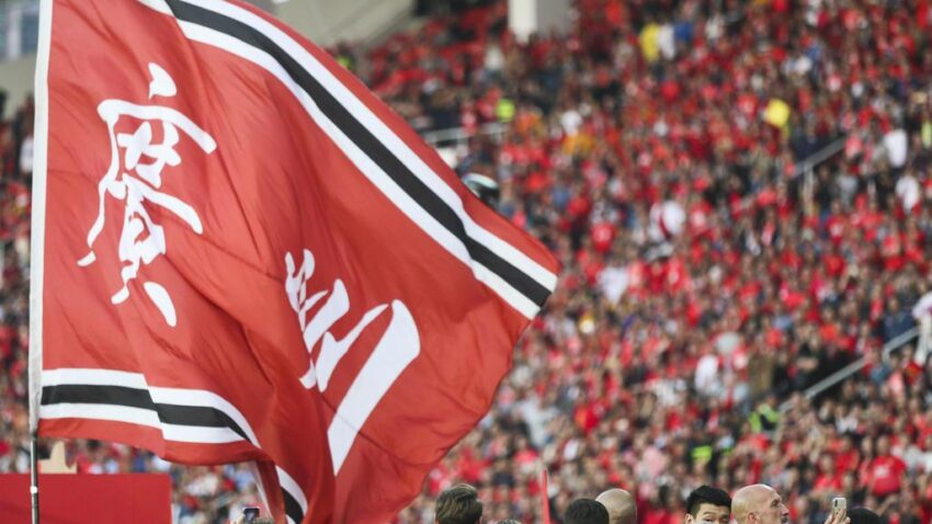 PÚBLICO AUTORIZADO A VOLVER A LOS ESTADIOS EN CHINA