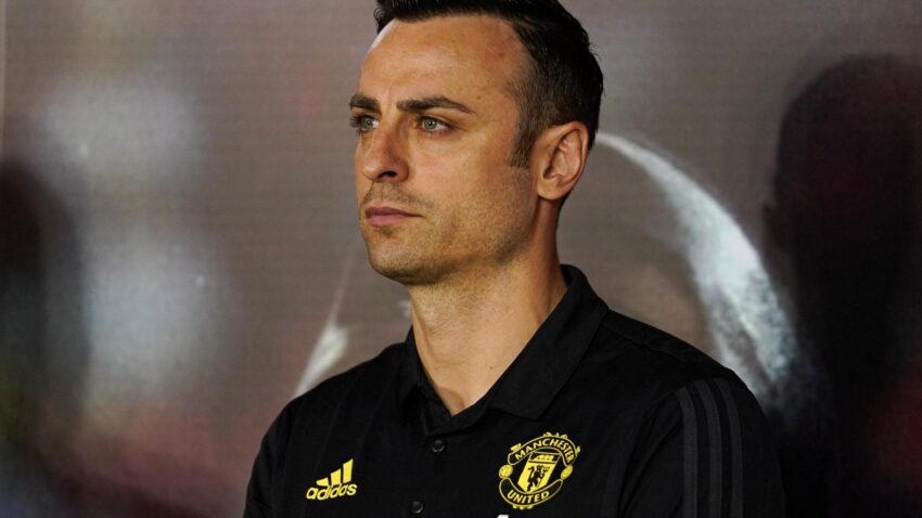 BERBATOV: "JAMES ESTA INSPIRADO"