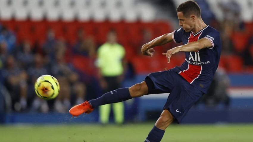 HERRERA: "ESPERO QUE NO SE VAYA"