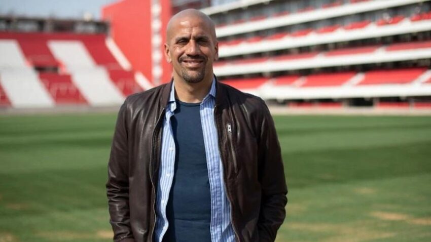 VERÓN: "NOTO CIERTA INCOMODIDAD"