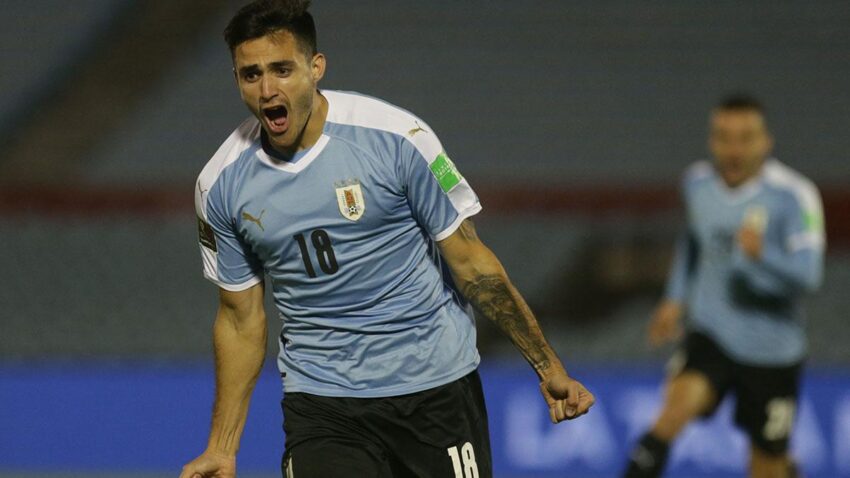 URUGUAY DEBUTA CON BUEN PIE