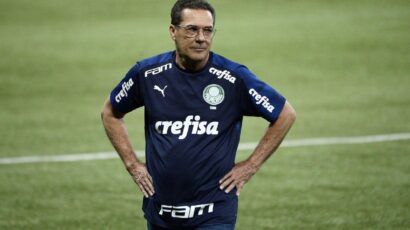 PALMEIRAS DESTITUYE A SU TÉCNICO