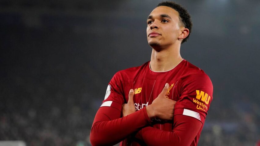 ALEXANDER ARNOLD RESPONDE A MOURINHO