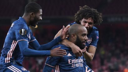 EL ARSENAL EN EL EMIRATES STADIUM DERROTÓ AL RAPID VIENA POR 4-1