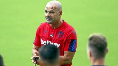 LÓPEZ: «SOMOS UN EQUIPO DISTINTO»