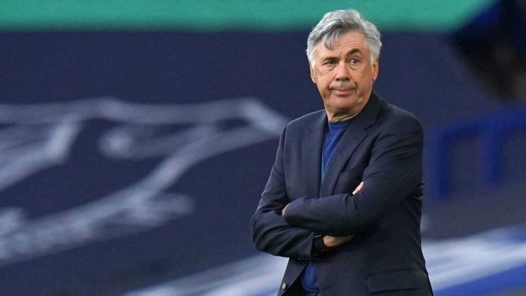 Ancelotti con dos bajas