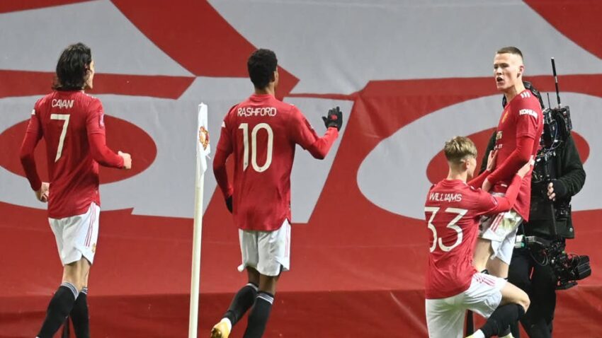 EL MANCHESTER UNITED SIGUE EN LA FA CUP