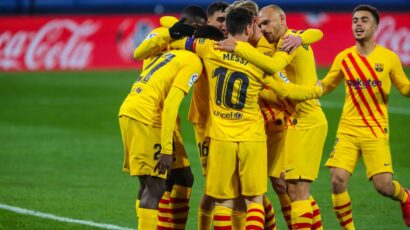 BARCELONA GANA A OSASUNA Y SE ACERCA A LA PUNTA