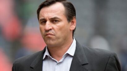 CARLOS BUSTOS: «NOS IREMOS ADAPTANDO»