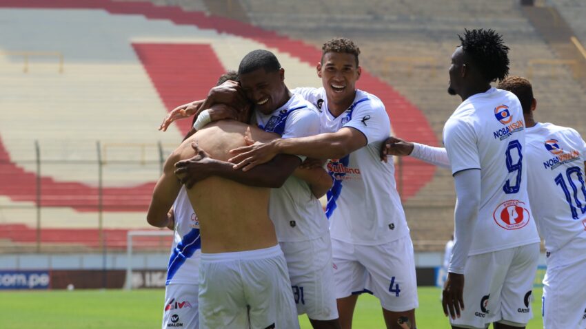 ALIANZA ATLÉTICO LE GANA A CARLOS MANNUCCI