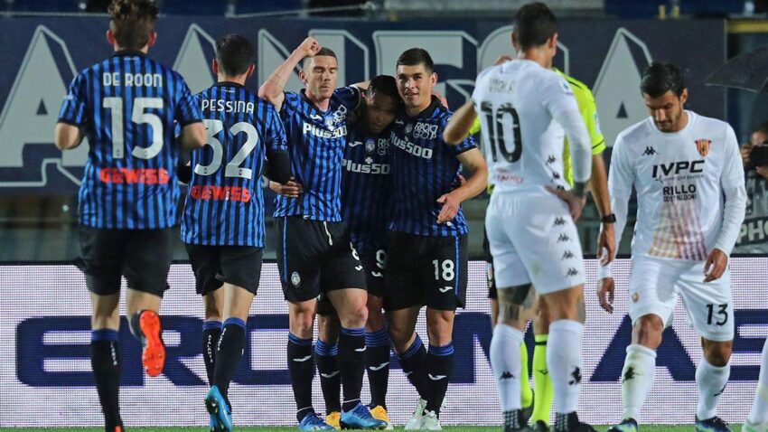 BENEVENTO CAE ANTE ATALANTA Y SE COMPLICA CON EL DESCENSO