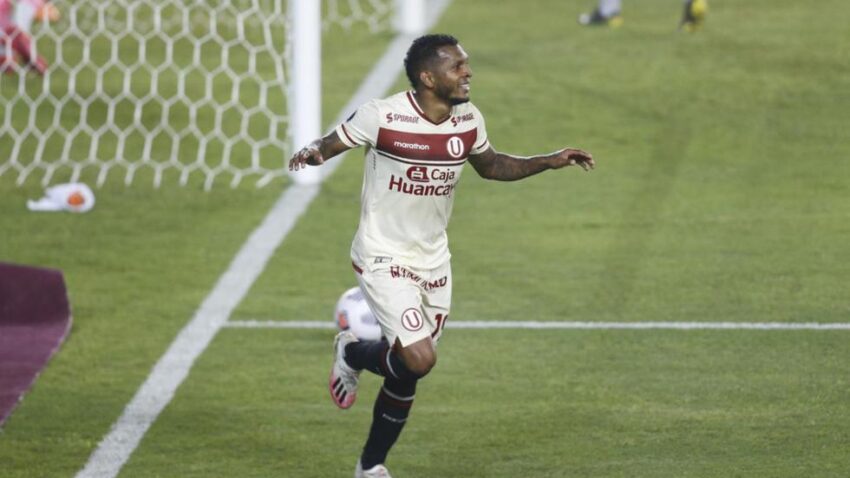 UNIVERSITARIO Y DEFENSA IGUALARON 1-1