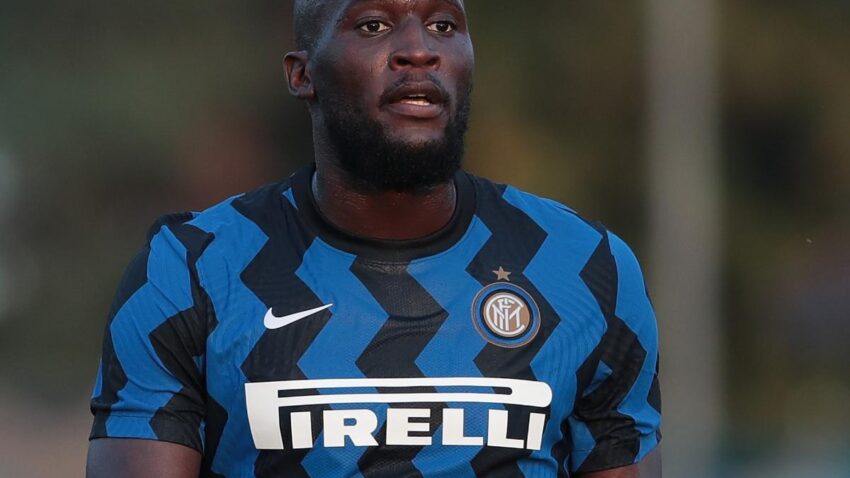 LUKAKU REVIVE LA SITUACIÓN CON ZLATAN