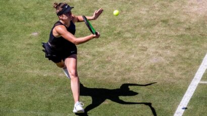 SVITOLINA SUFRE PERO AVANZA EN EL WTA DE EASTBOURNE
