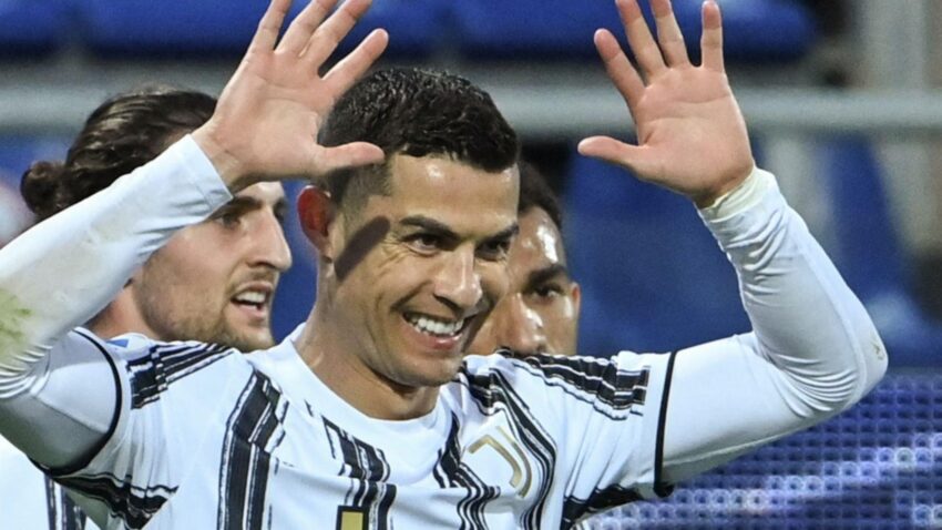 FUTURO DE RONALDO ES UN INCIERTO