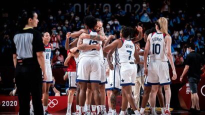 ESTADOS UNIDOS Y OTRA MEDALLA DE ORO