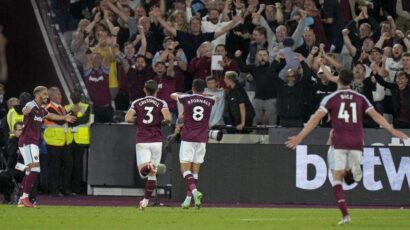 WEST HAM GOLEA A LEICESTER