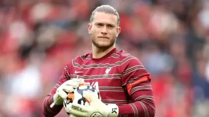 LORIS KARIUS FICHARÍA POR BASILEA EL 2022