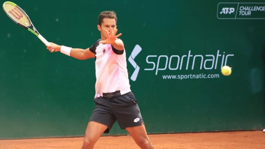 VARILLAS A CUARTOS DEL CHALLENGER DE AMBATO