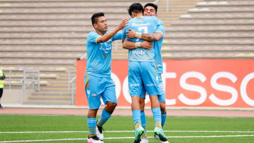 LLACUABAMBA SE METE A LA PELEA TRAS VENCER A PIRATA