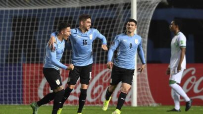 URUGUAY GOLEÓ A BOLIVIA Y SUBE EN LA TABLA