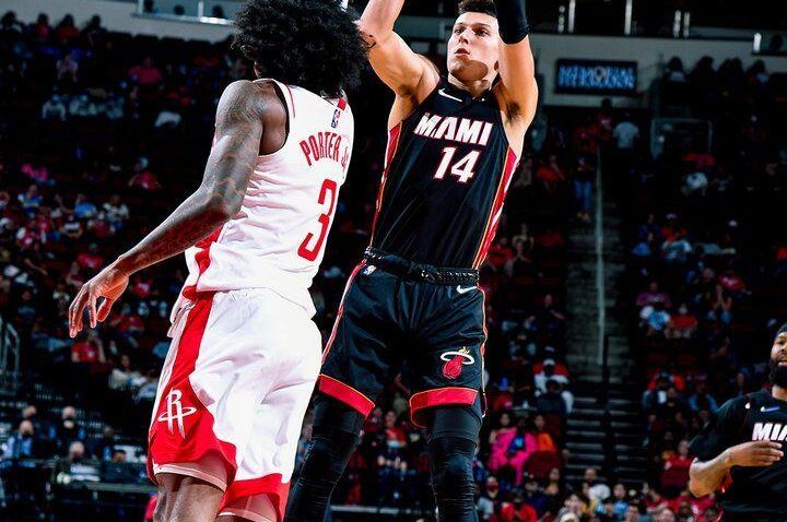 MIAMI HEAT VENCE A LOS ROCKETS
