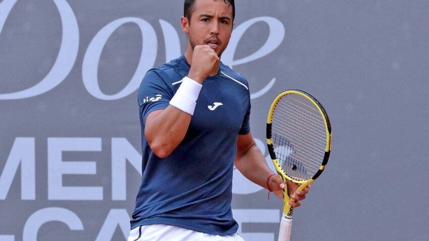 DELLIEN AVANZA EN FLORIANOPOLIS