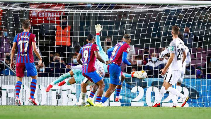 AGÓNICO EMPATE DEL GRANADA Y BARCELONA