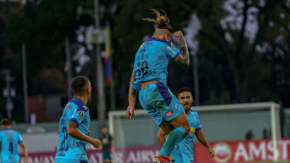 BOLIVAR DA EL PRIMER GOLPE ANTE LARA