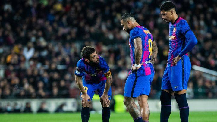 BARCELONA SUFRIÓ OTRO BAJÓN ANTE GALATASARAY