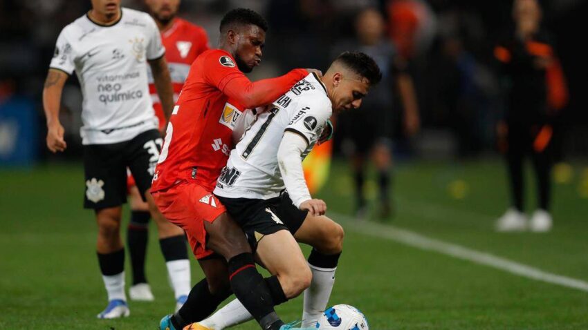 CORINTHIANS IGUALÓ CON ALWAYS READY Y CASI SE COMPLICA