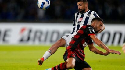 TALLERES Y FLAMENGO CERCA DE OCTAVOS TRAS EMPATE