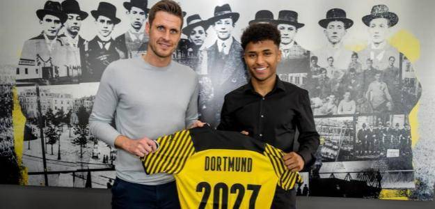 EL DORTMUND ANUNCIA A ADEYEMI