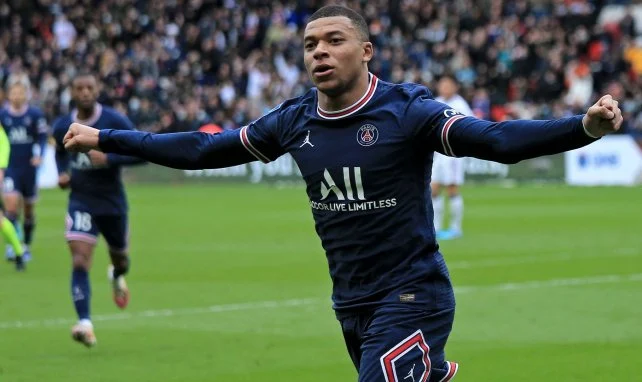 ACUERDO DE PALABRA DE MBAPPÉ CON EL REAL MADRID