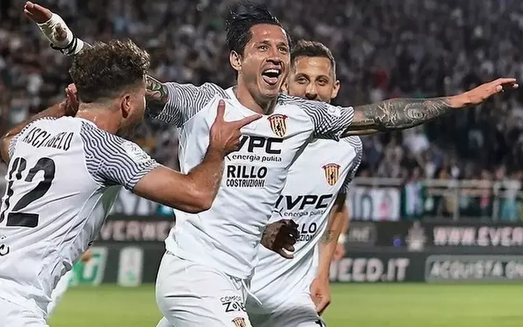 TÉCNICO DE BENEVENTO SIN PELEAS CON LAPADULA