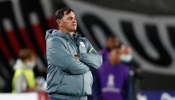 CARLOS BUSTOS Y SU MEA CULPA