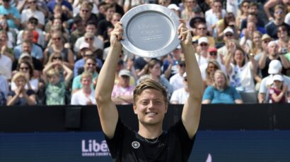 VAN RIJTHOVEN VENCE A MEDVEDEV Y CAMPEONA EN ‘S-HERTOGENBOSCH