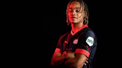 XAVI SIMONS ES NUEVO JUGADOR DEL PSV